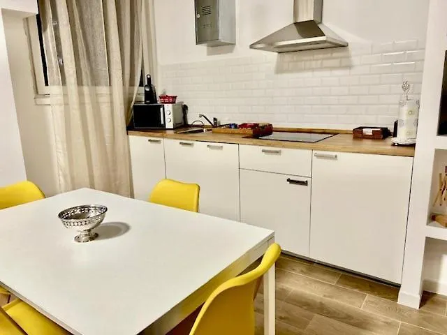 A Casa Di Irene Apartment Rome 0*,  Italy